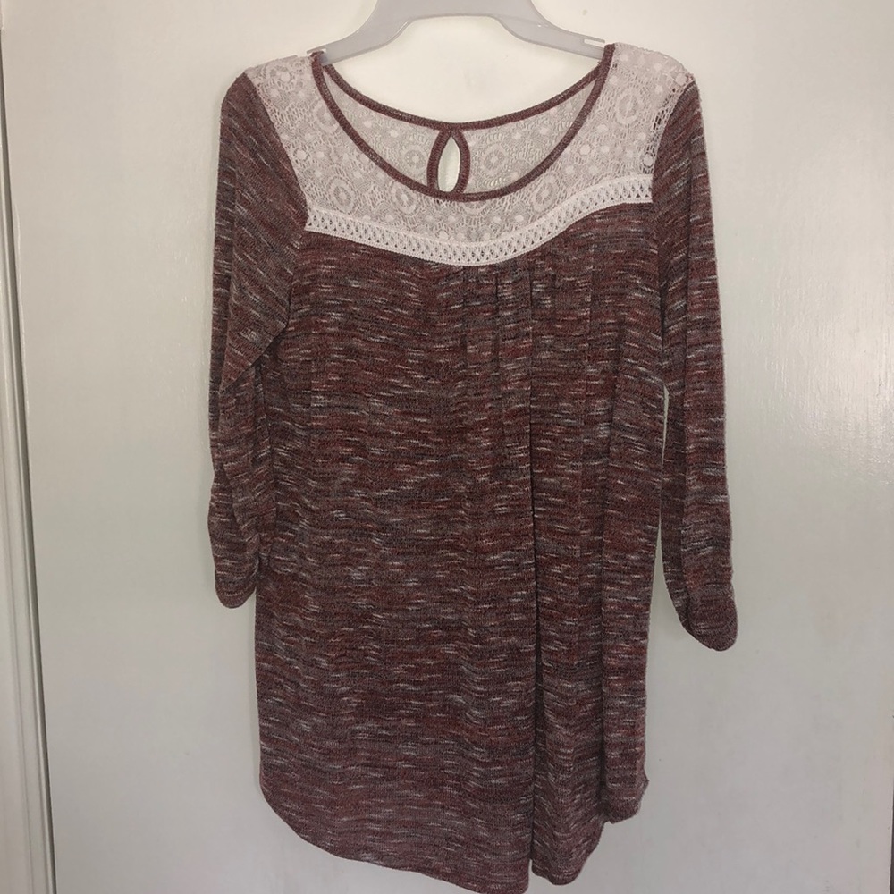 Mid-long sleeve maternity blouse